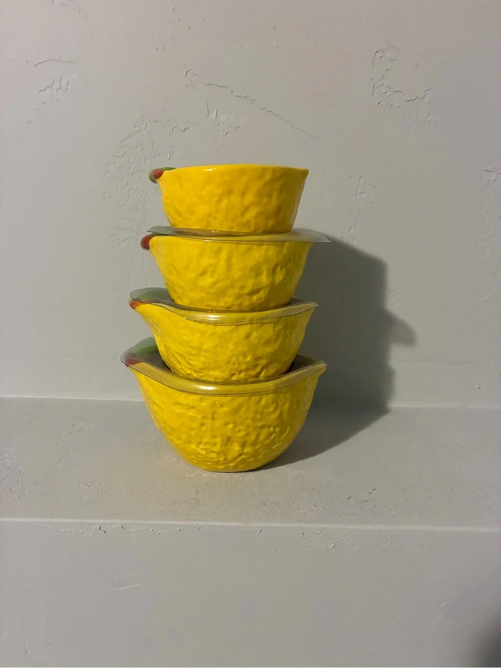 Rae Dunn lemon measuring cups